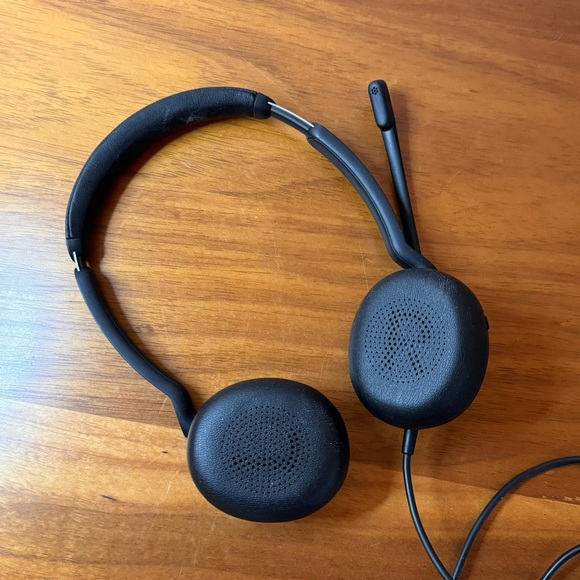 Jabra Connect 4h - USB Wired Headset - Picture 3 of 7